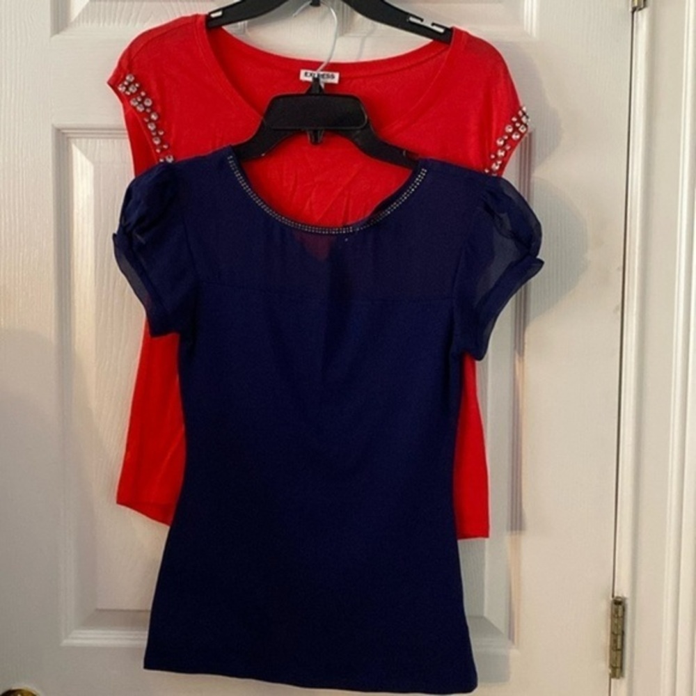 Bundles of women tops